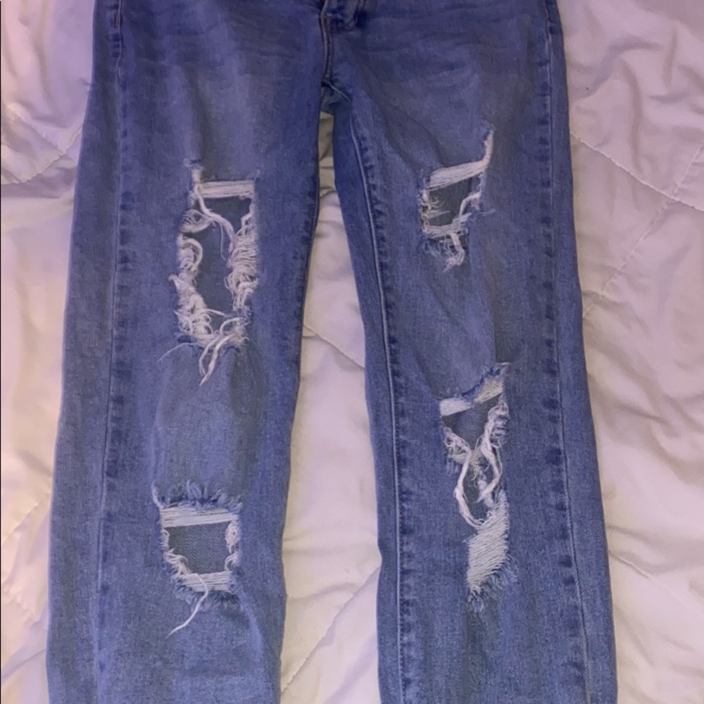 Jeans - Picture 1 of 3